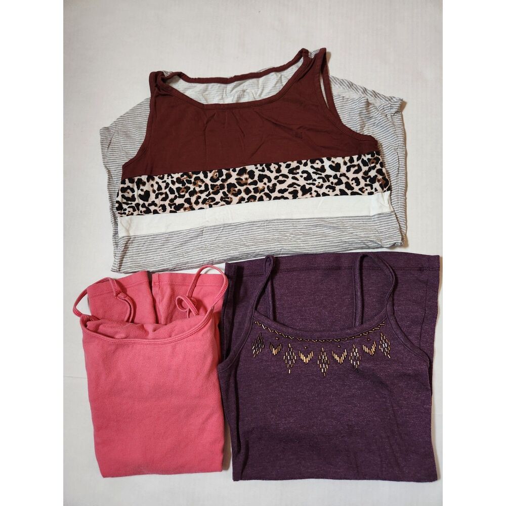 Womens XS Tank Tops Bundle 3 Casual Summer Sleeveless Tops